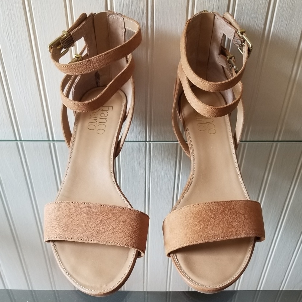Franco Sarto camel / brown sandals wedge heel